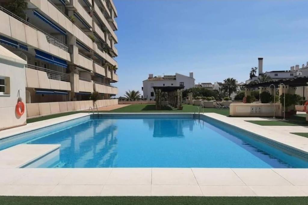 Marina Banus With Amazing Views Apartamento Marbella